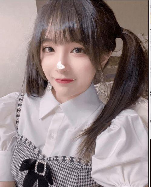 娱乐吃瓜前女友是谁,娱乐吃瓜事件背后的前女友身份大揭秘